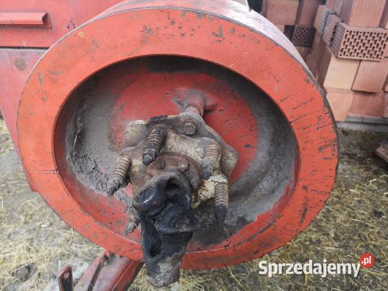 Prasę z224 nieuszkodzony Włoszczowa sprzedam