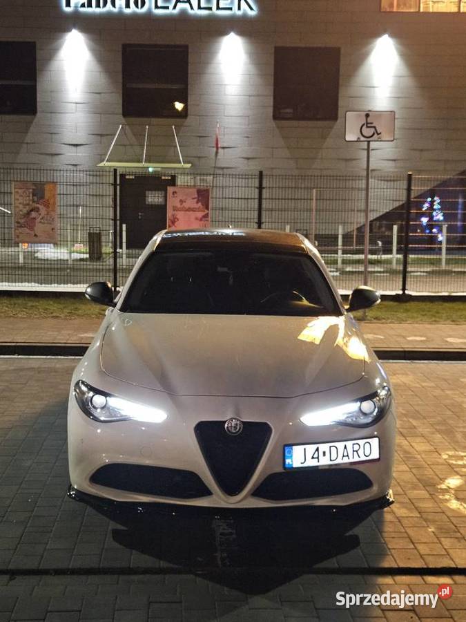 Alfa Romeo Giulia Q4 do ślubu Wesele Okazja Rabka-Zdrój