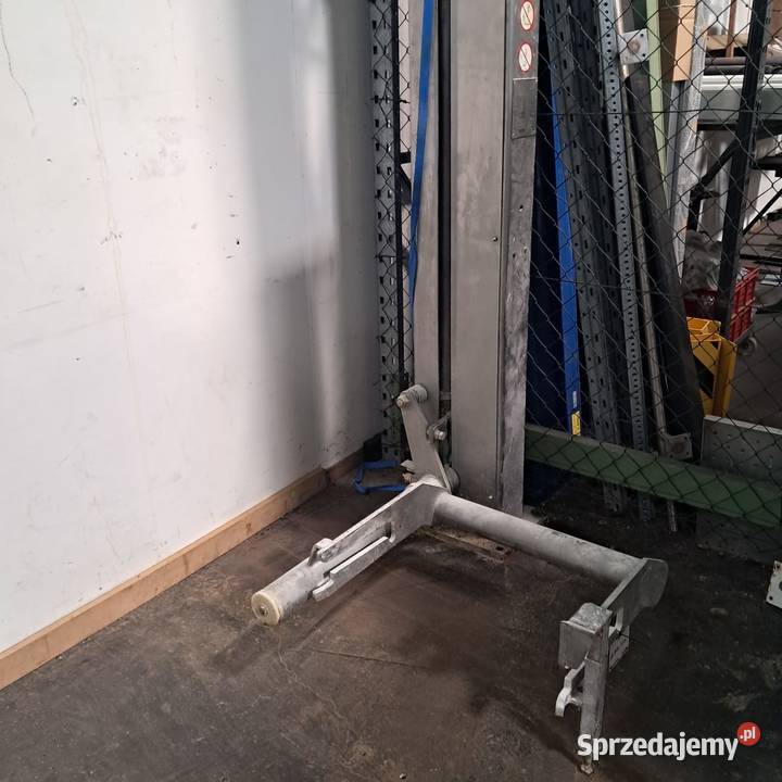 Wywrotnica do dzieży CFS 300S Bachórz