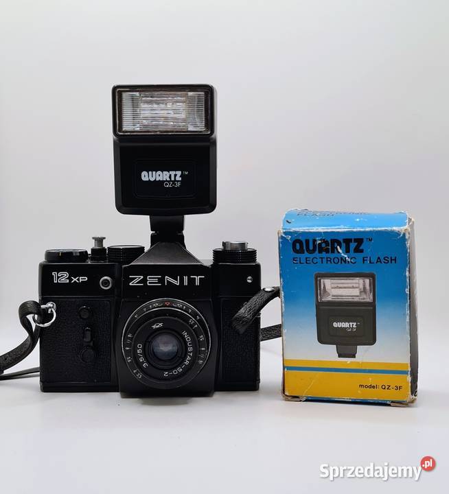 Zenit 12XP Industar502 50mm f35 futerał lampa Aparaty Koszalin sprzedam