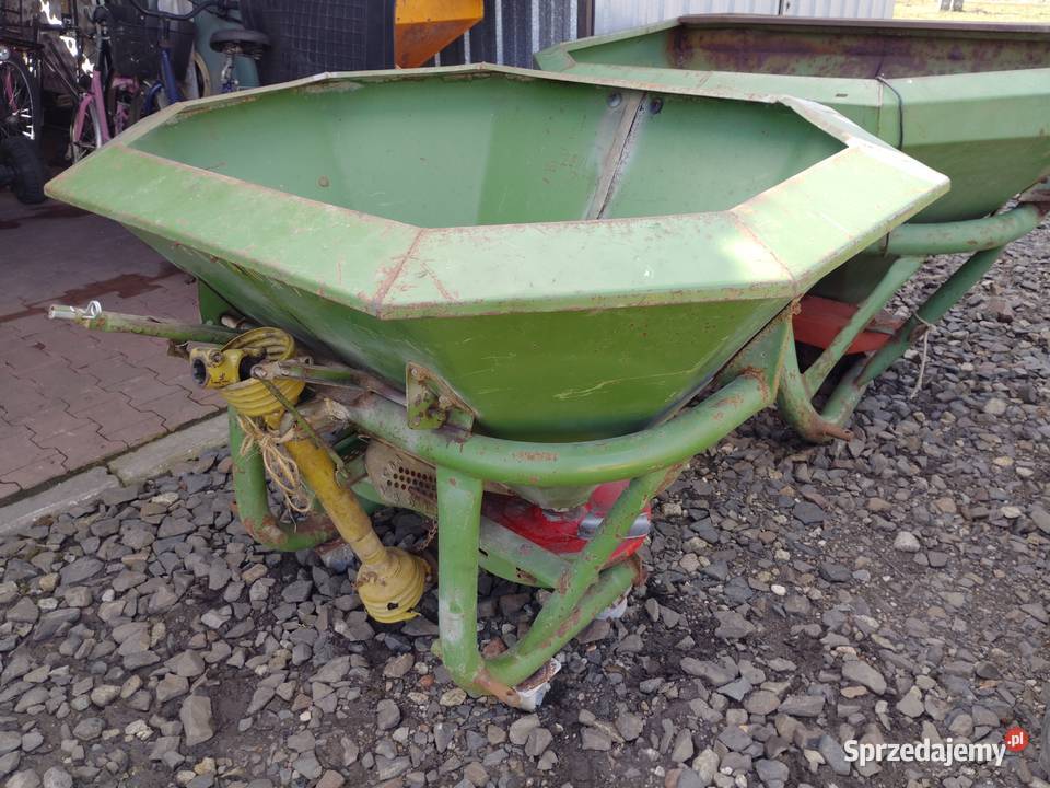 Rozsiewacz do nawozu Amazone E 402 400 L Witkowo sprzedam
