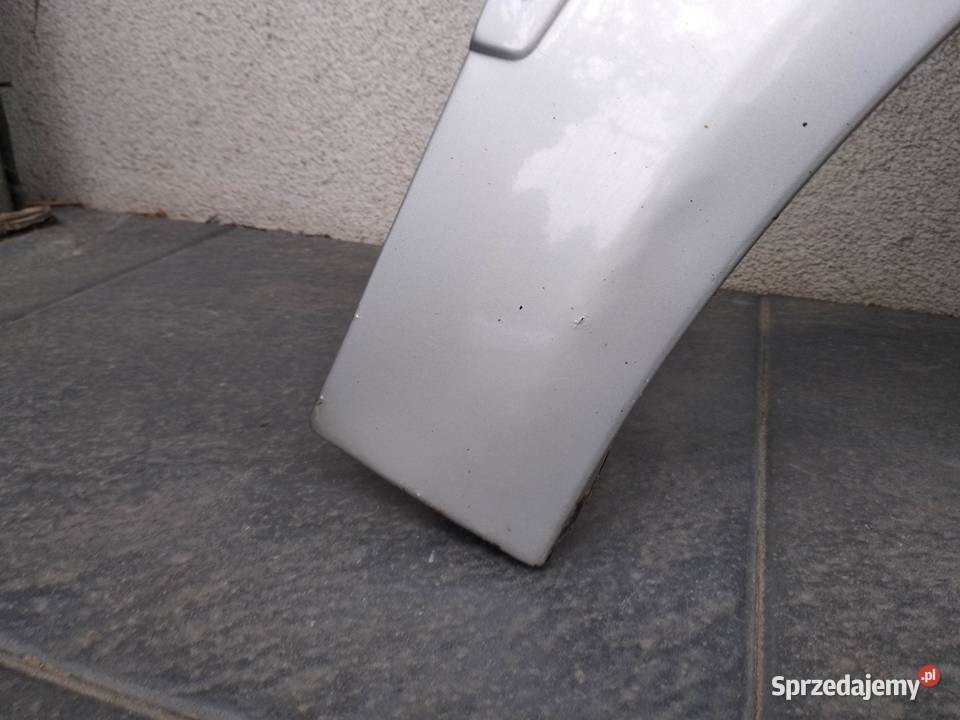 Opel Astra H błotnik przedni prawy srebrny Z157 Błotniki łódzkie Sieradz