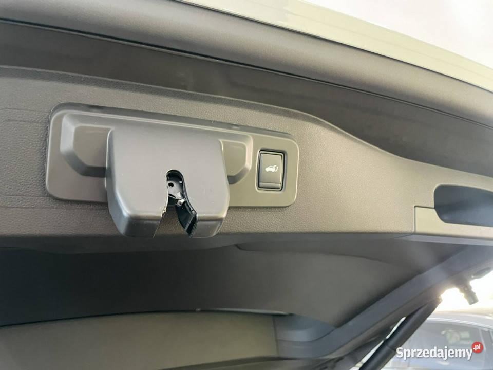 Renault Espace iconic full hybrid ETech Lublin