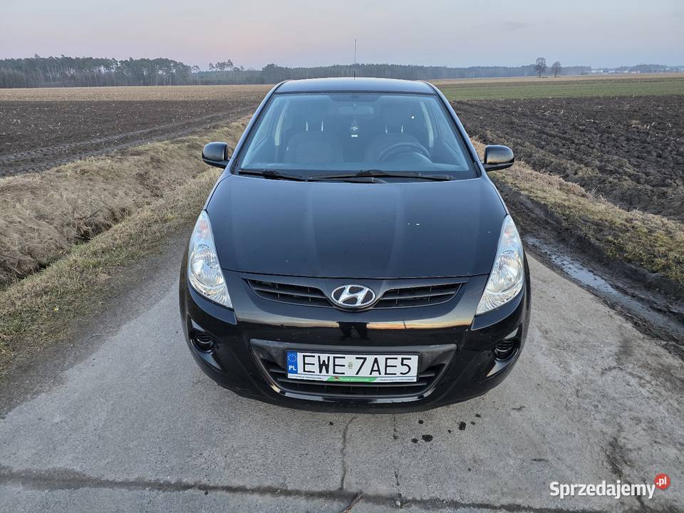 Hyundai I20 12 Benzyna Klima Sprowadzony 2/3 sprzedam