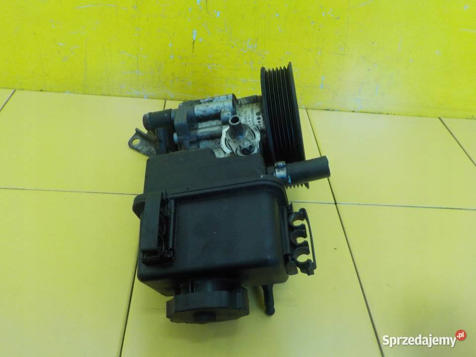 MERCEDES W204 22 CDI 14r 204 651911 pompa osobowe Suków