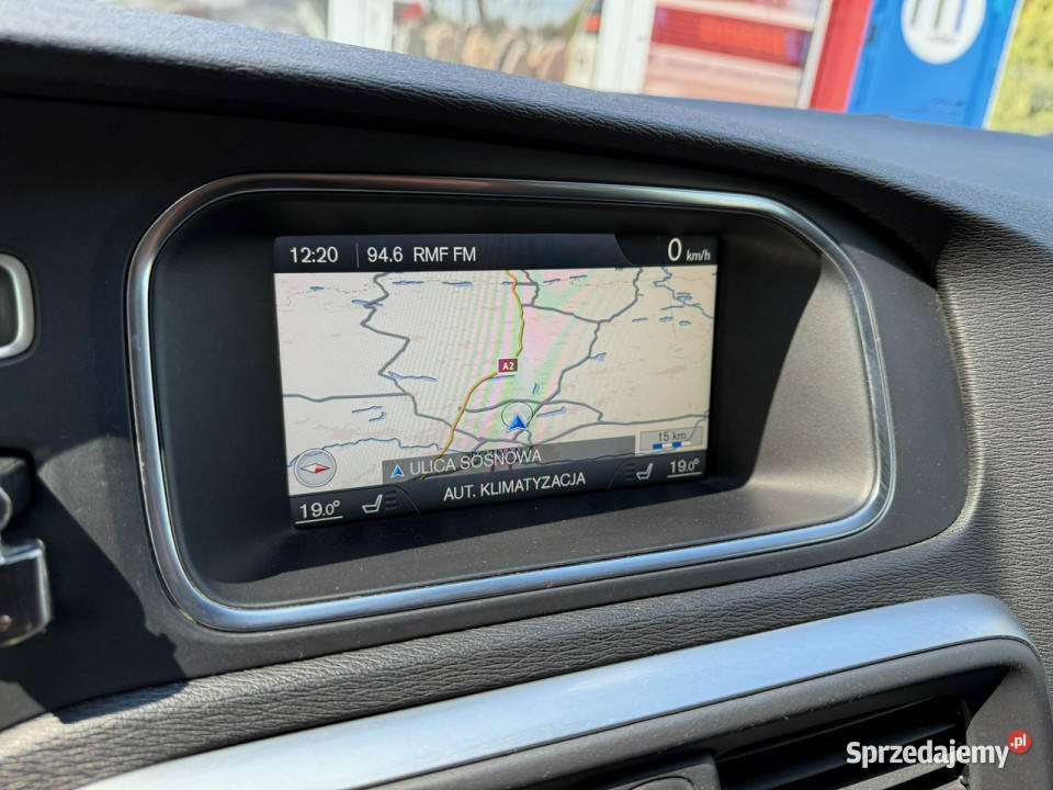 Volvo V40 Cross Country 20 D3 150 Navi Virtual bluetooth Przeźmierowo sprzedam