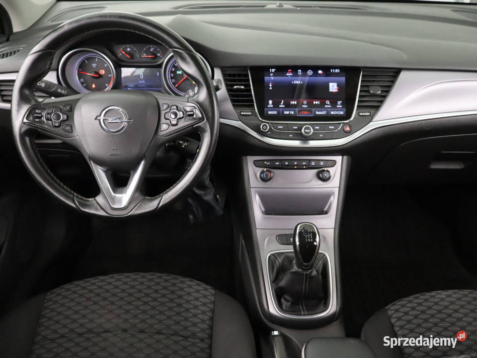 Opel Astra 16 CDTI Bielany Wrocławskie