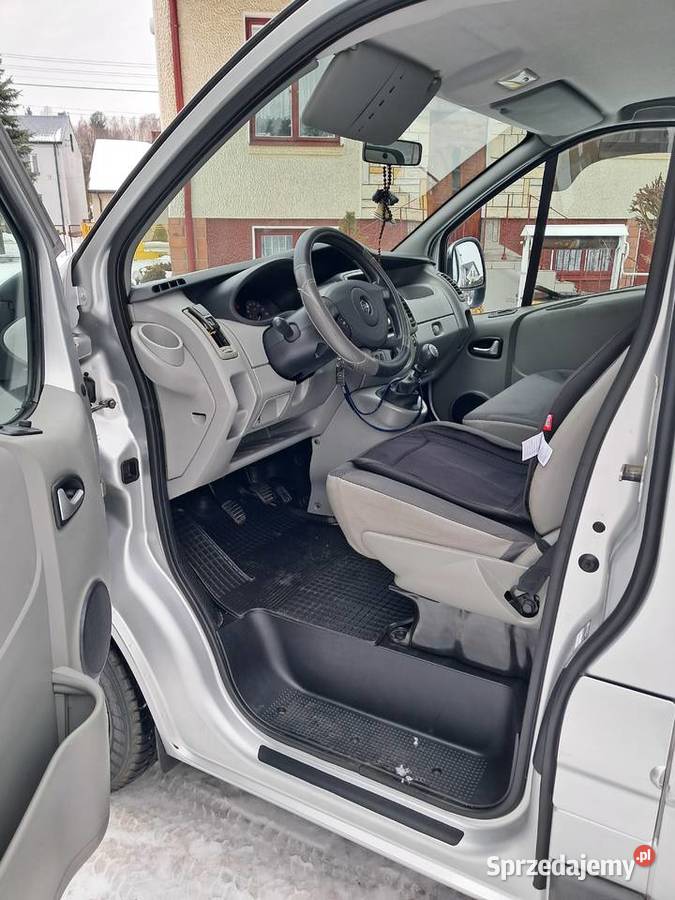 OPEL VIVARO 20CDTI 115 świętokrzyskie