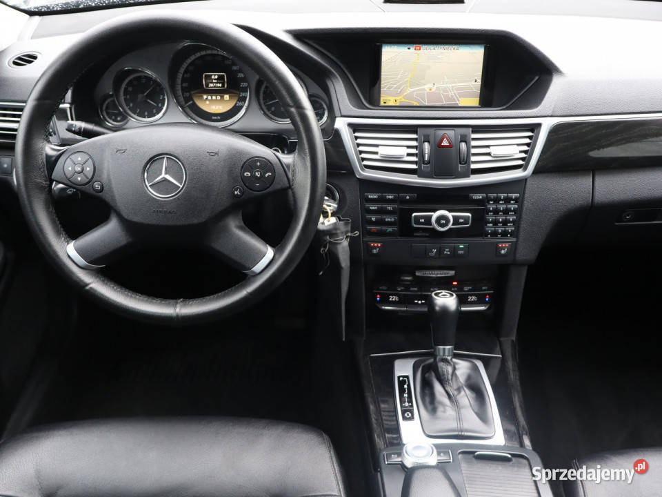 Mercedes E E 200 elektryczne szyby