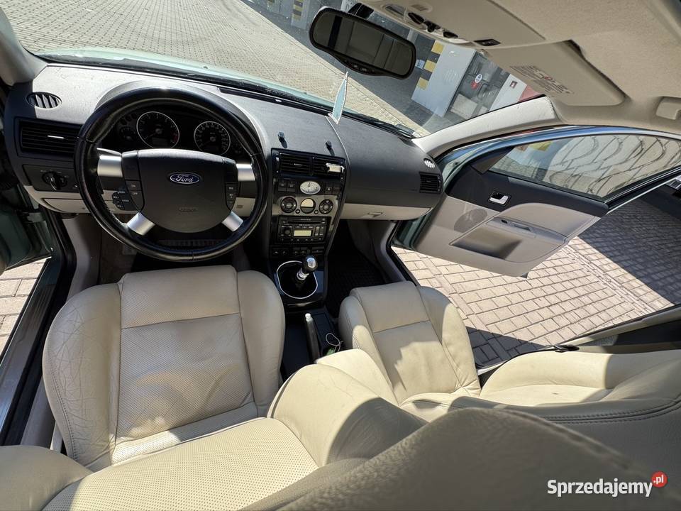 Ford Mondeo Mk3 z benzynowym silnikiem 20 16V komputer pokładowy Dębica