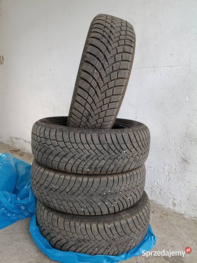 Sprzedam opony zimowe Barum Polaris 6 20560 R16