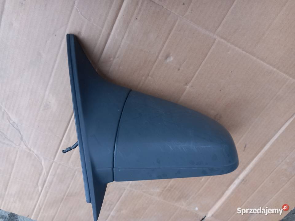 Opel Omega A Zaślepka lusterka prawa lusterko wielkopolskie sprzedam