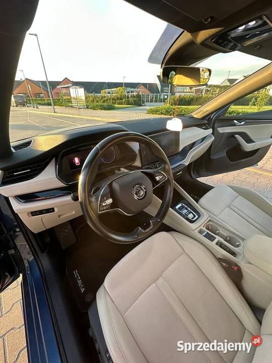 Skoda Octavia IV Kombi 20 tdi 150 DSG Style 71427km Czernica