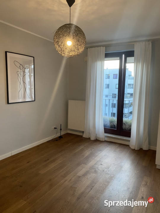 Sprzedam 3pokojowe mieszkanie 5737 m2 z miejscem Warszawa