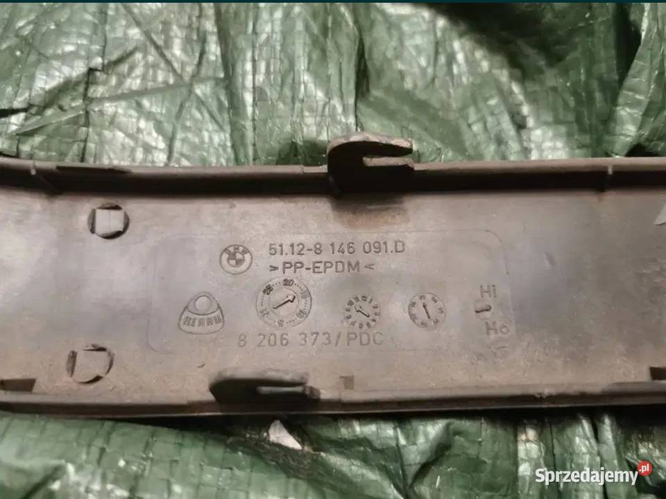 Listwa zderzaka tylnego lewa BMW E36 Compact Żory sprzedam