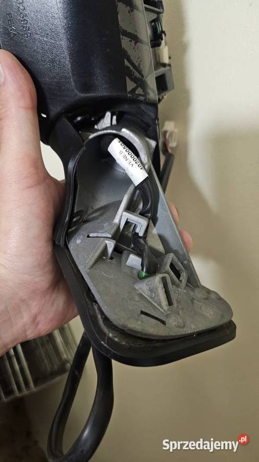 Lusterko toyota verso 879100f130 mazowieckie Ożarów Mazowiecki