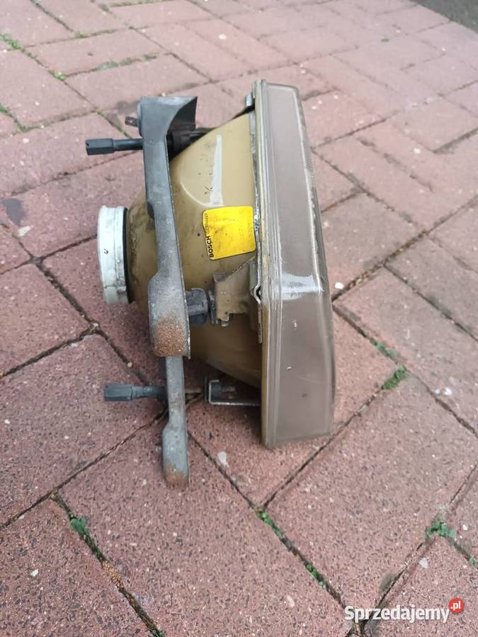 Opel Kadett d lampa przednia prawa strona prawe wielkopolskie Poznań sprzedam