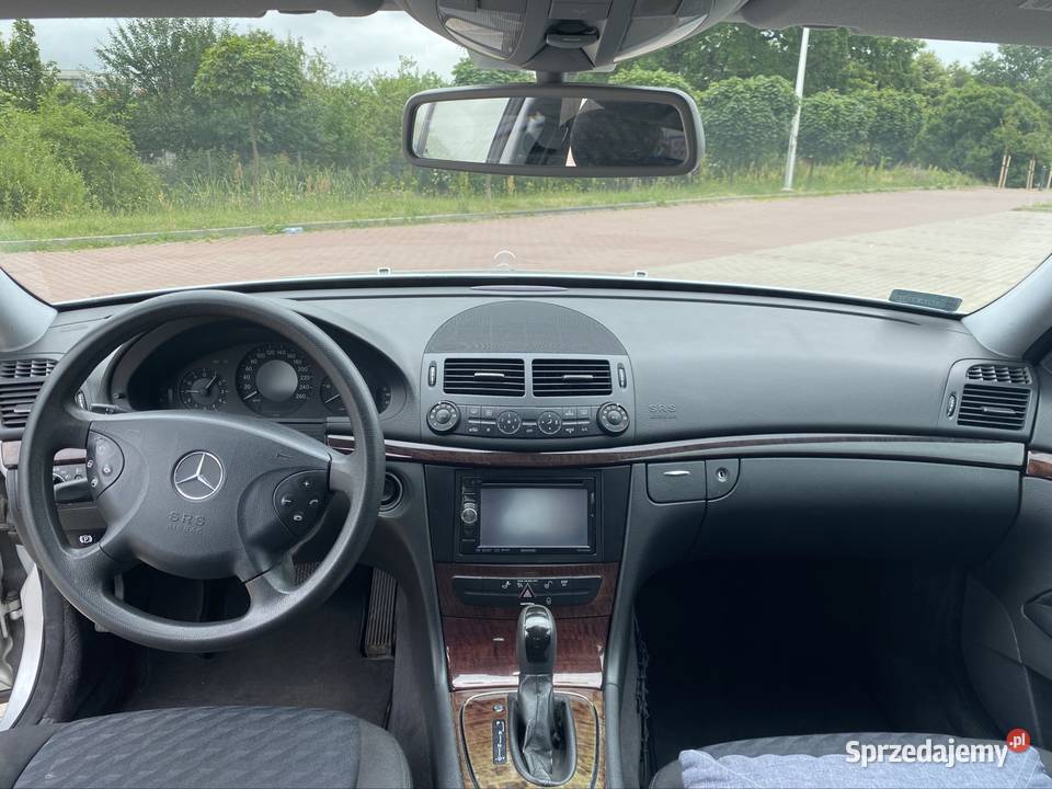Mercedes W211 22 Diesel Automat Jelcz-Laskowice sprzedam