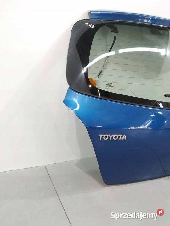 KLAPA TYŁ SZYBA 8T0 Toyota Yaris II 20052011 Klapy bagażnika
