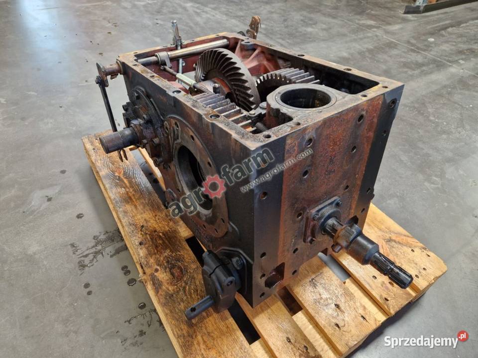 Tylny most Renault 9512 Byków