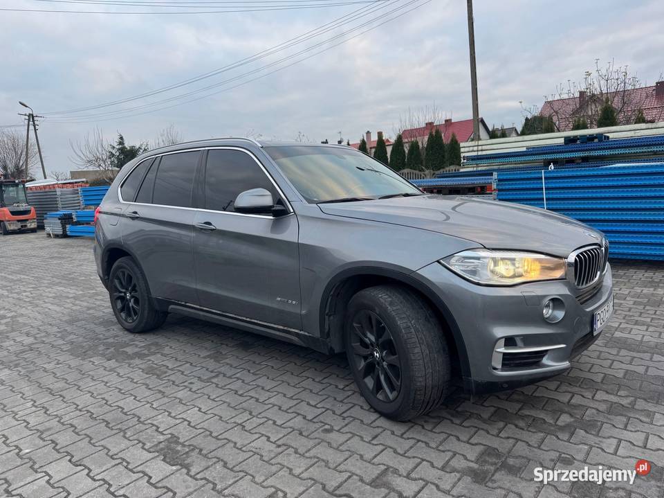 BMW X5 30 Benzyna 306 sDrive 35i Step F15 2014r 2979cm3