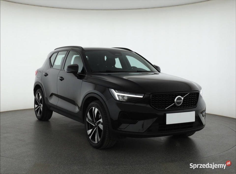 Volvo XC40 B4 sprzedam
