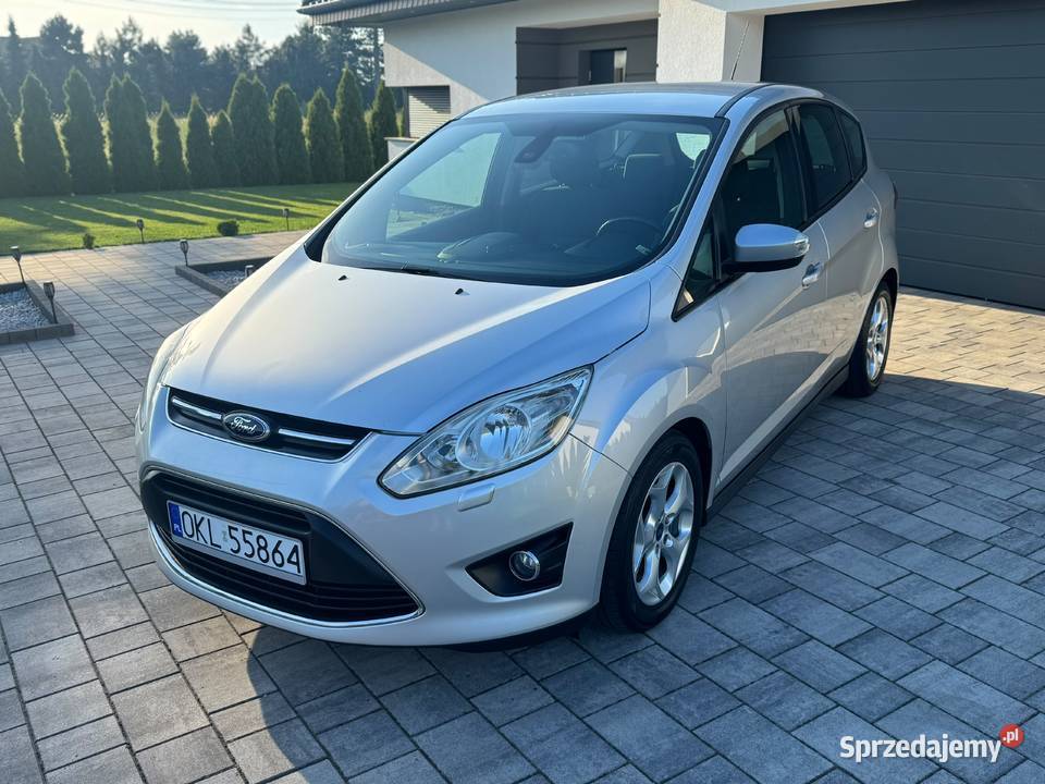 Piękny Ford C welurowa tapicerka