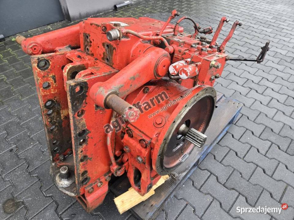 Skrzynia biegów tylny most Case 1255 XL