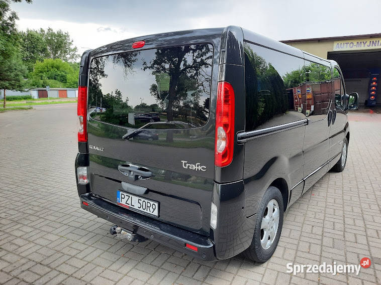 8osobowy Black Edition Passenger Long nieuszkodzony Złotów