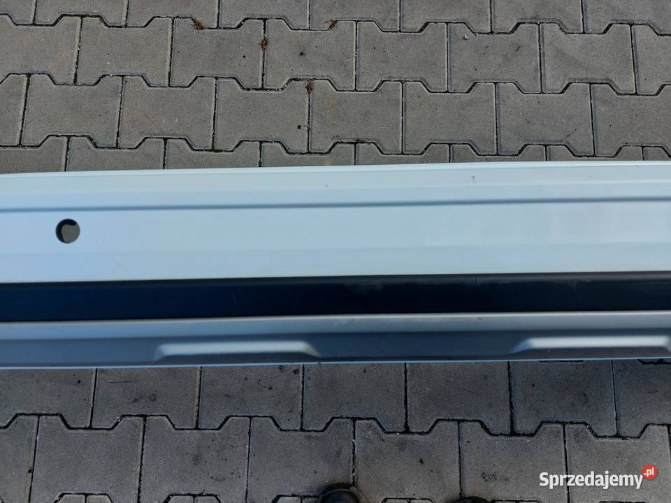 Ford Tourneo Connect III MK3 ZDERZAK TYŁ TYLNY osobowe