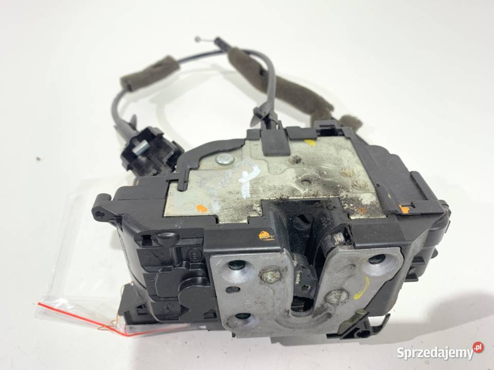 ZAMEK DRZWI PRAWY PRZÓD OPEL MOVANO B Bus