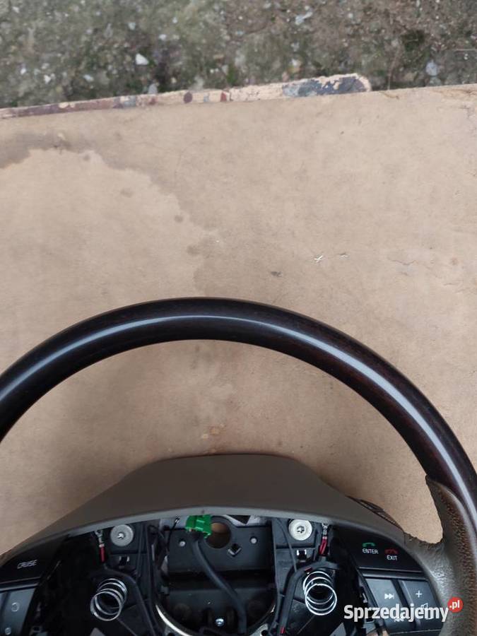 Kierownica drewniana Volvo XC90 I osobowe Wąwolnica