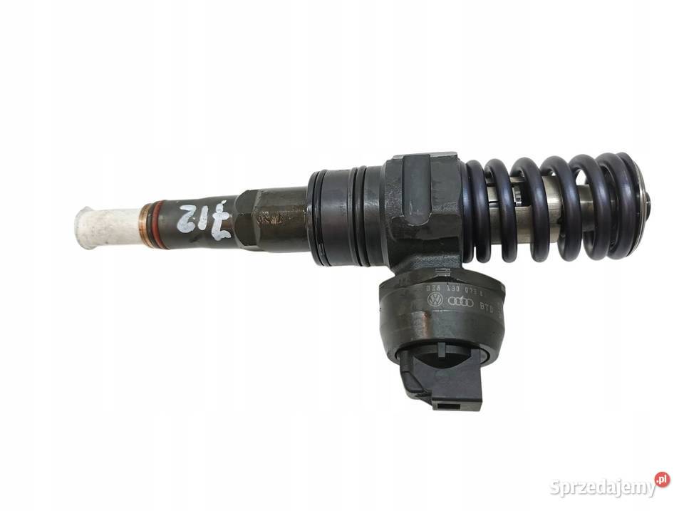 POMPOWTRYSKIWACZ 038130073BA 19 TDI VW
