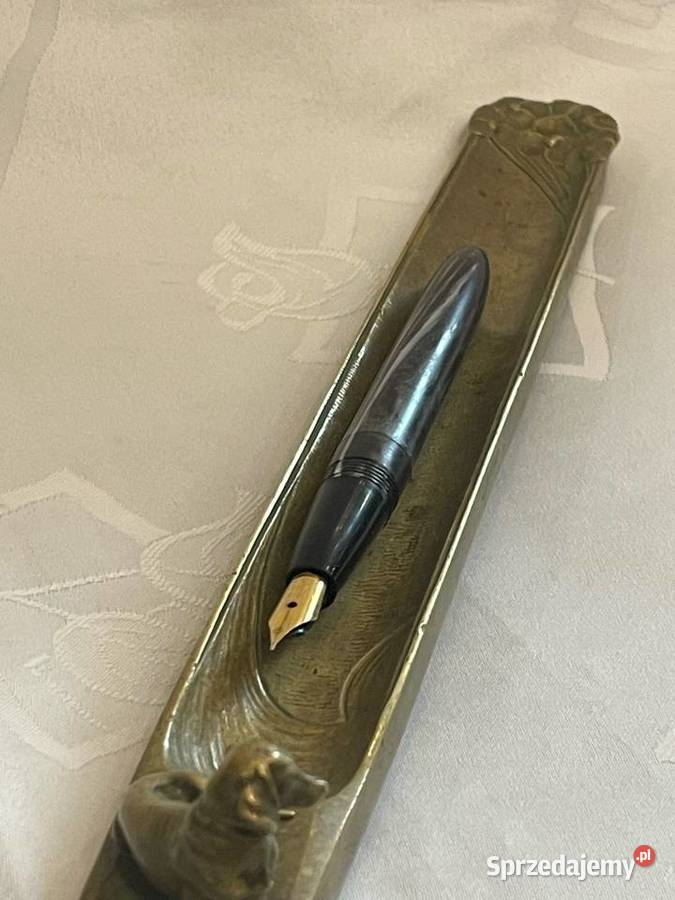 Mosiężna podstawa na pióro z figurką pieska Kraków