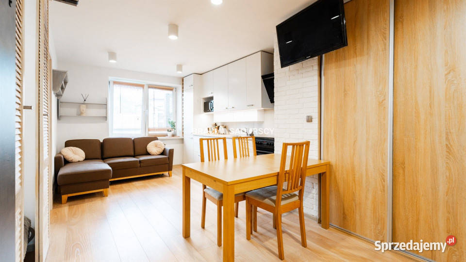 sprzedaży mieszkania 468m2 3 pokoje Kraków