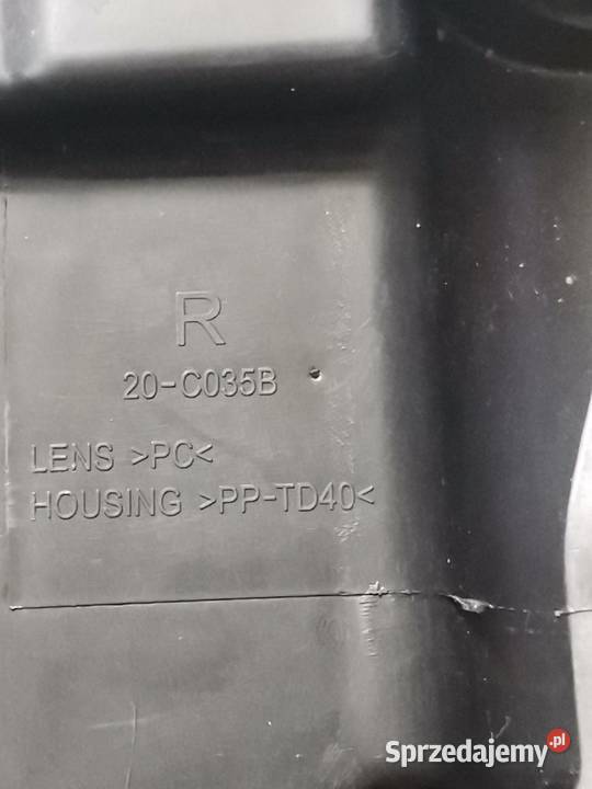 VW POLO 6R 0914 PRAWA LAMPA PRZÓD ZAMIENNIK Międzychód
