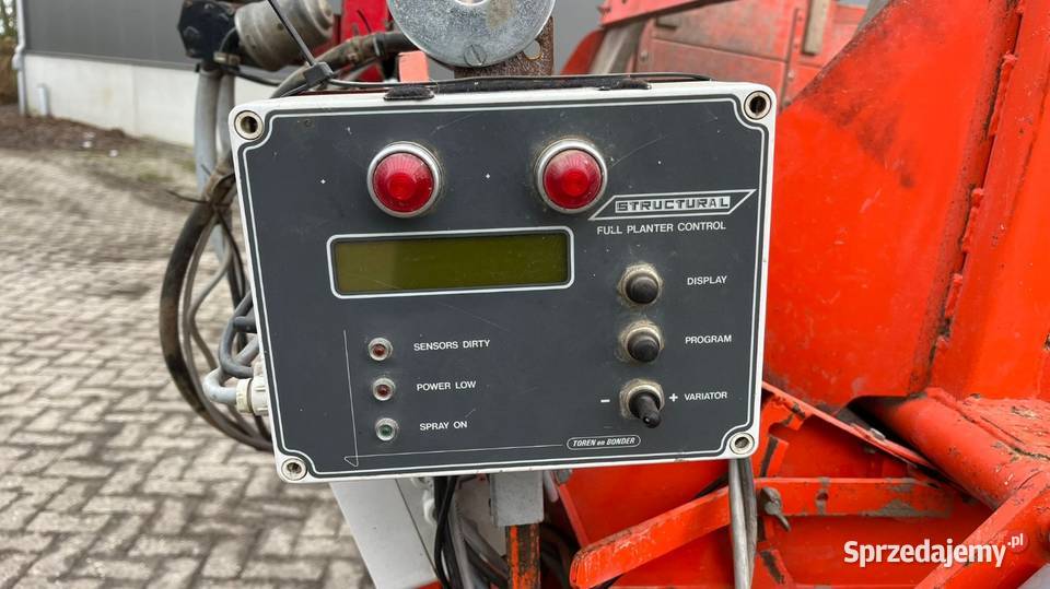 Sadzarka structural do ziemniaków sprzedam