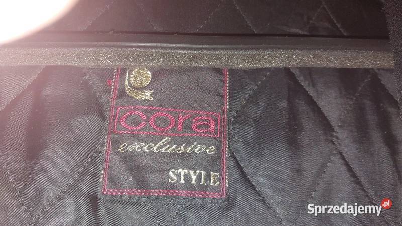 Płaszcz damski czarny z kaszmiru rozmiar 42