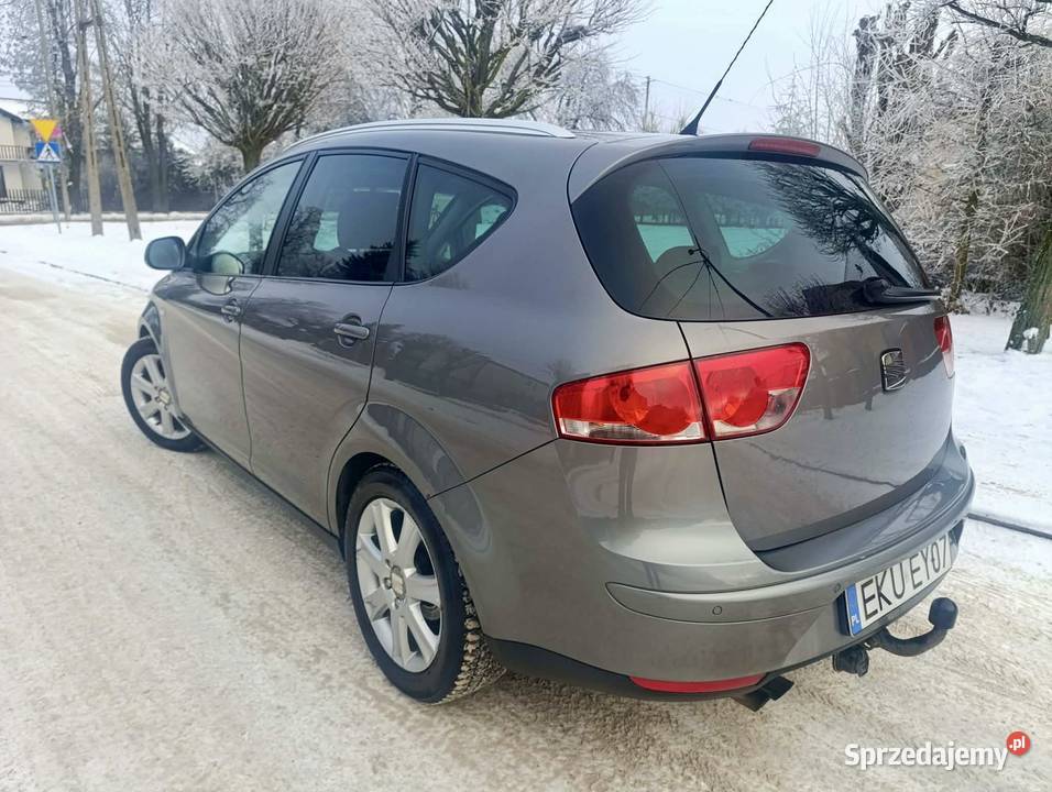 ŁADNY SEAT ALTEA XL 14 BENZYNKA ALU 17 HAK łódzkie Kutno sprzedam