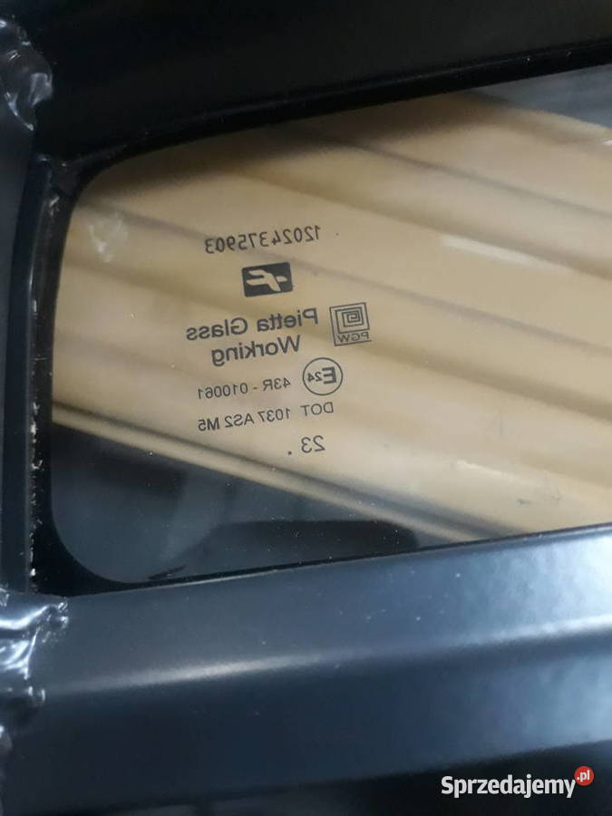 Linde 1202 Drzwi lewe Nowe Kabina i nadwozie Błędów