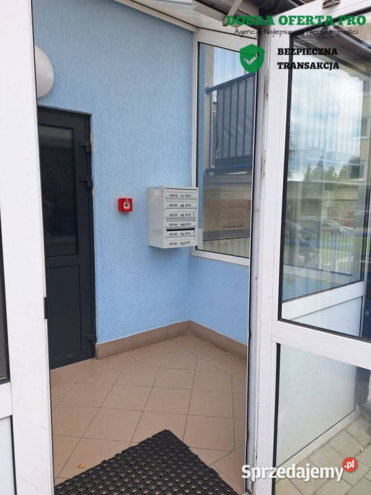2 pokoje balkon piwnica Kokoszki sprzedam