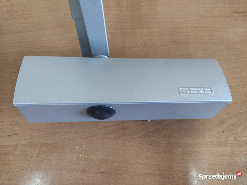 Samozamykacz TS 2000 V GEZE z ramieniem standard Stargard