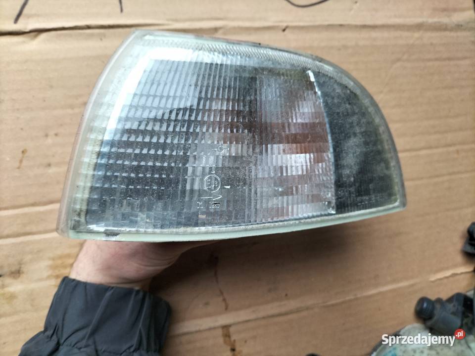 KIERUNKOWSKAZ LEWY FIAT PUNTO 183394B