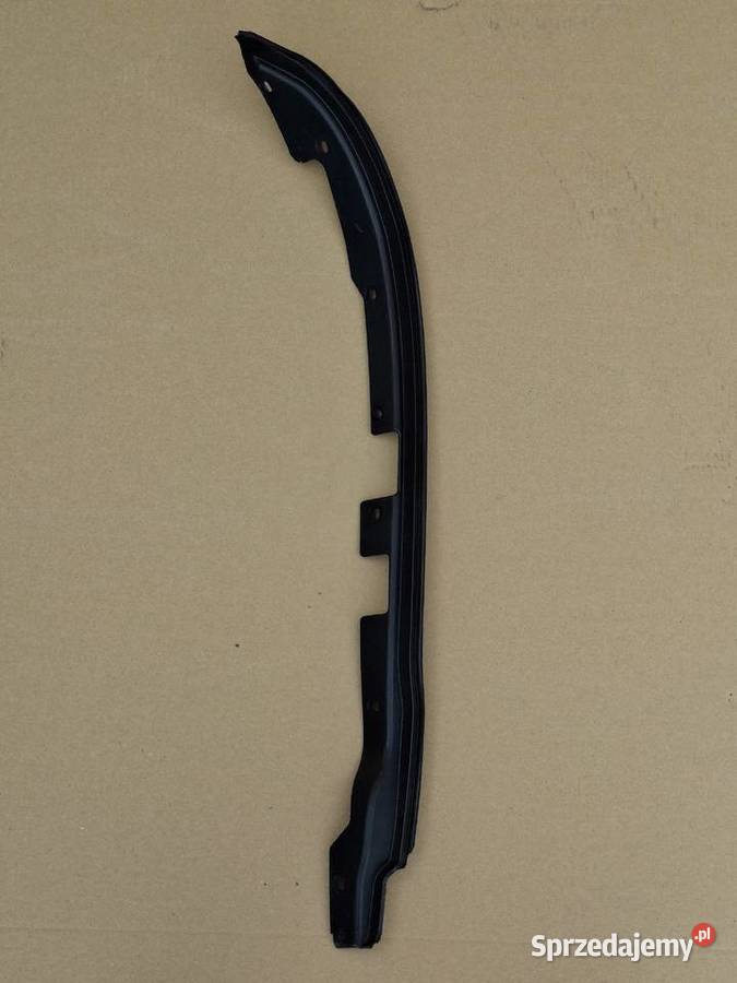 MASERATI LLEVANTE USZCZELKA LISTWA DRZWI LEWY Bieleń