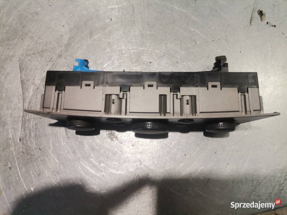OPEL VECTRA C PANEL NAWIEWU KLIMATYZACJI Rok produkcji 2005 Nowy Sącz