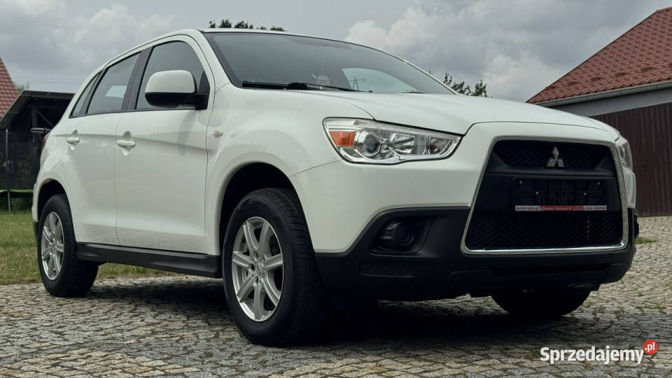 Mitsubishi ASX 16 Benzyna 117 z Niemiec serwisowany w ASO Strzegom