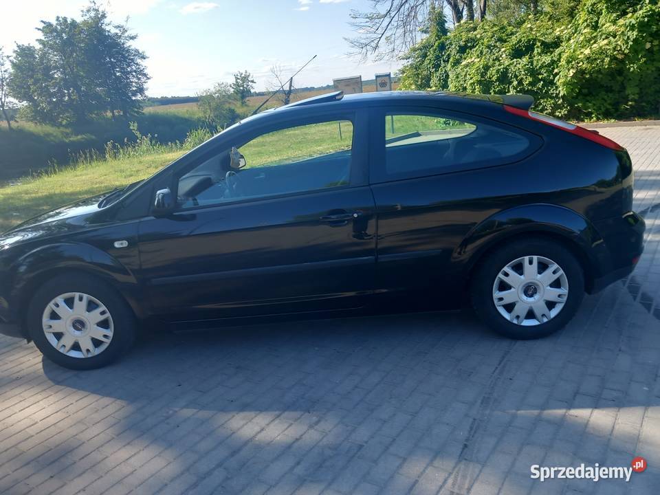 Ford focus 1.8 benzyna  125km