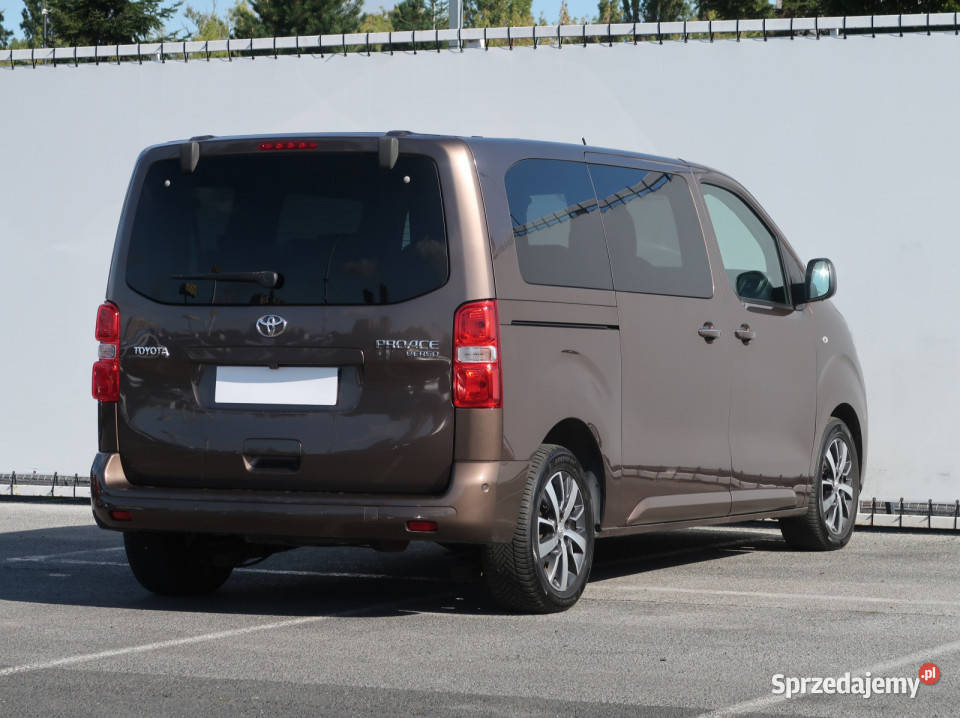 Toyota ProAce Verso 20 D4D szary Lublin