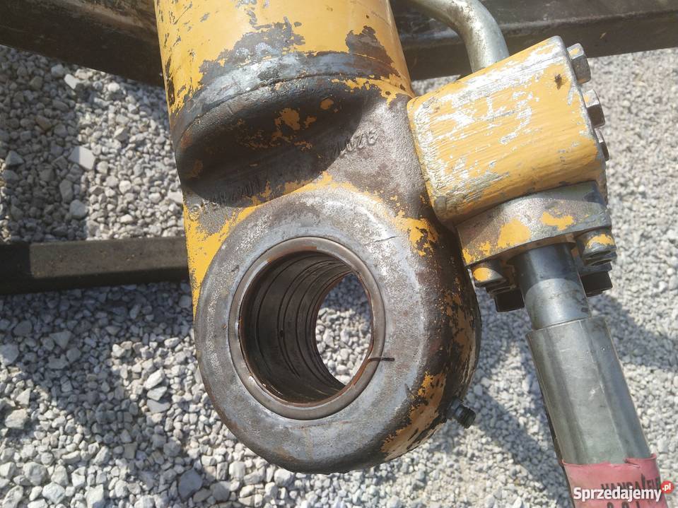 Siłownik Liebherr A R 900 904 906 914 916 D175 Kielce