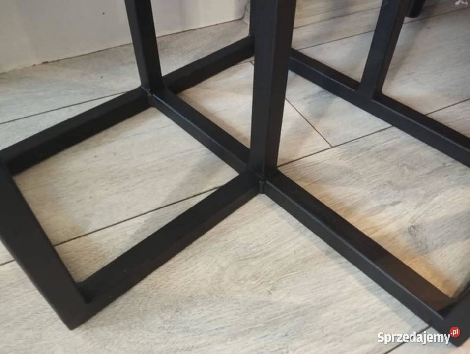 Kwietnik potrójny Piła